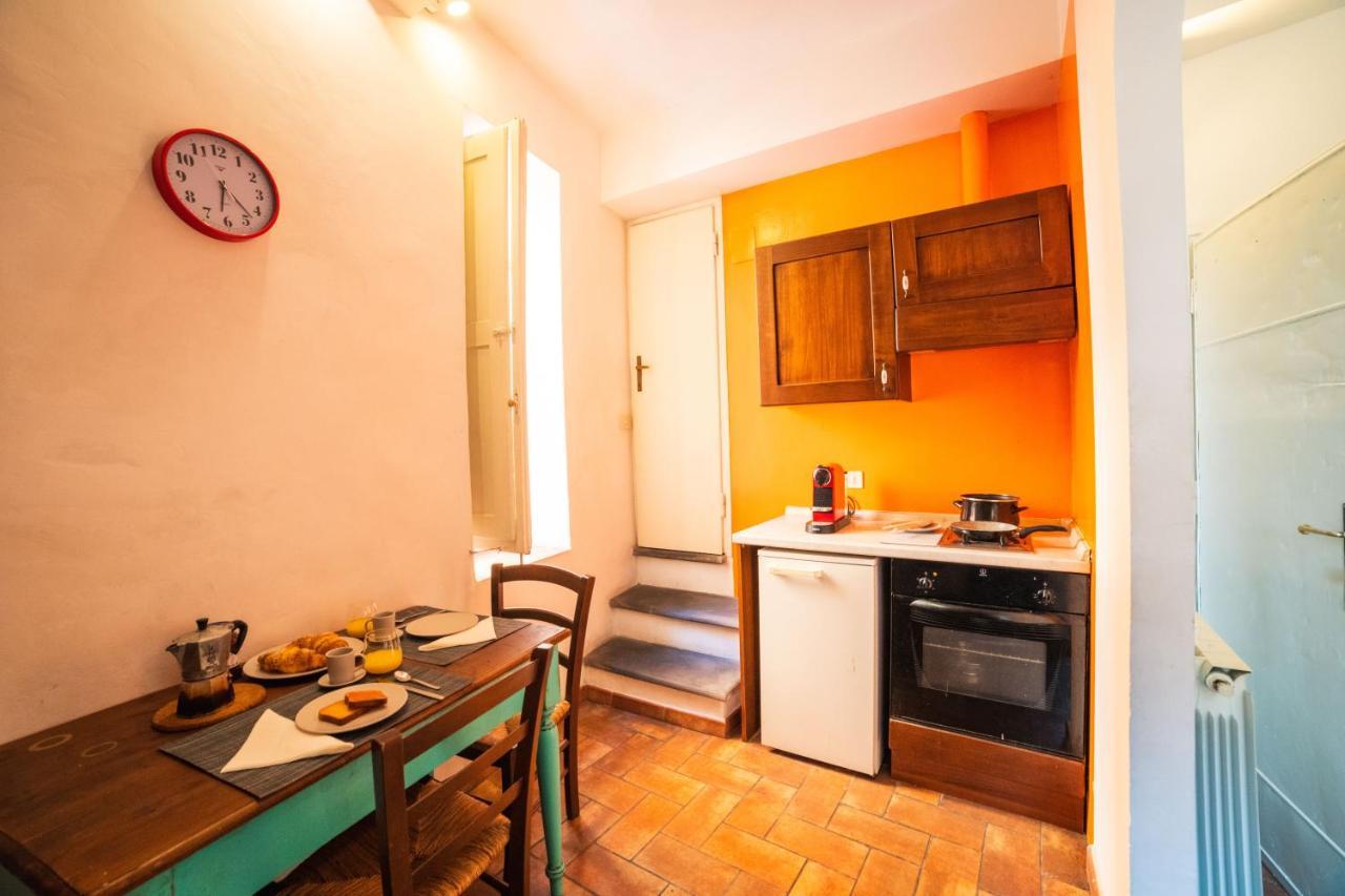 S1 - Serristori Tower Apt - Dolcevita Holiday Florens Exteriör bild